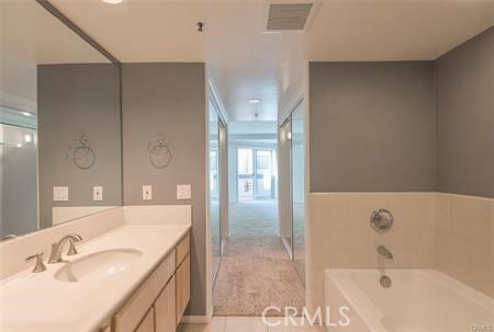 https://media.crmls.org/medias/f10514a9-b77e-4881-9678-89844a79f4f2.jpg?preset=X-Large