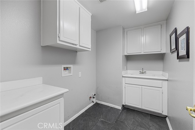 Detail Gallery Image 35 of 58 For 26426 Cardinal Dr, Canyon Country,  CA 91387 - 5 Beds | 4 Baths