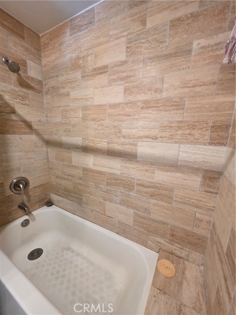 21901 Moneta Avenue, Carson CA: https://media.crmls.org/medias/f1065aa7-6ee0-4ee1-a6df-a939275f0a2c.jpg