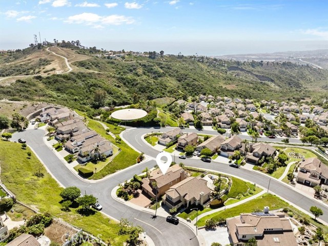 42 Paseo Alba, San Clemente CA: https://media.crmls.org/medias/f107ae98-ddd0-43d9-8c23-2e0227175b29.jpg