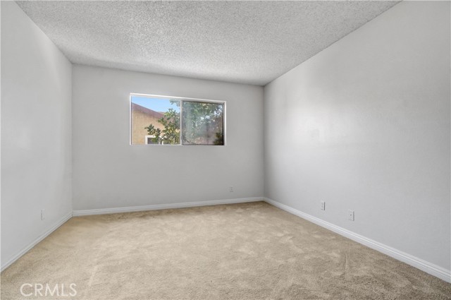 3853 Kenmore Avenue, Baldwin Park CA: https://media.crmls.org/medias/f107c36f-9bbd-408d-8589-a0c4b07c1311.jpg