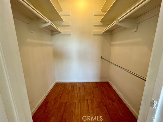 Detail Gallery Image 8 of 18 For 28164 Robin Ave, Saugus,  CA 91350 - 2 Beds | 1 Baths