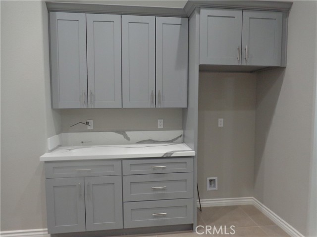 Detail Gallery Image 12 of 36 For 18255 Winnetka Rd, Apple Valley,  CA 92307 - 4 Beds | 3 Baths