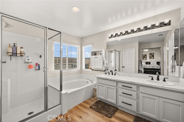 42016 Delmonte Street, Temecula CA: https://media.crmls.org/medias/f108fd07-c9f5-4637-8d51-ee9aff1a3c83.jpg