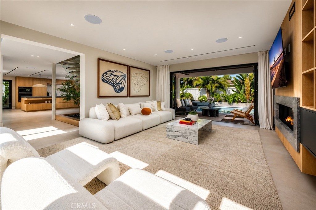 MLS #OC26148642 image #9