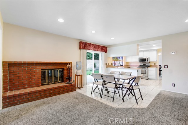 Detail Gallery Image 14 of 33 For 6843 Renato Ct, Chino,  CA 91710 - 4 Beds | 3 Baths