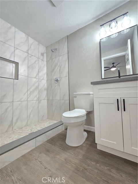 44510 21st W Street, Lancaster CA: https://media.crmls.org/medias/f10bb6d1-9cdf-4a94-b829-29c5547cc5f4.jpg