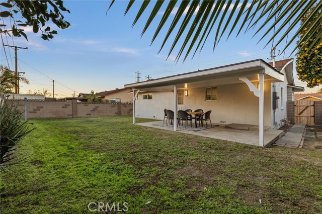 7560 El Escorial, Buena Park CA: https://media.crmls.org/medias/f10c2172-844a-44ad-ab45-f683a60bcf5f.jpg