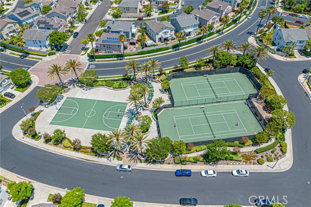 955 Blackberry Lane, Carson CA: https://media.crmls.org/medias/f10c59dd-4748-4df6-aa8e-b936e8504d3a.jpg