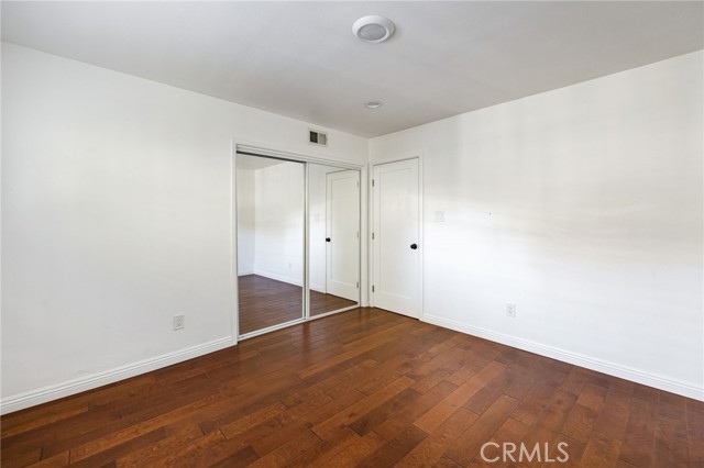 Detail Gallery Image 21 of 22 For 7044 White Oak, Van Nuys,  CA 91406 - 3 Beds | 2 Baths