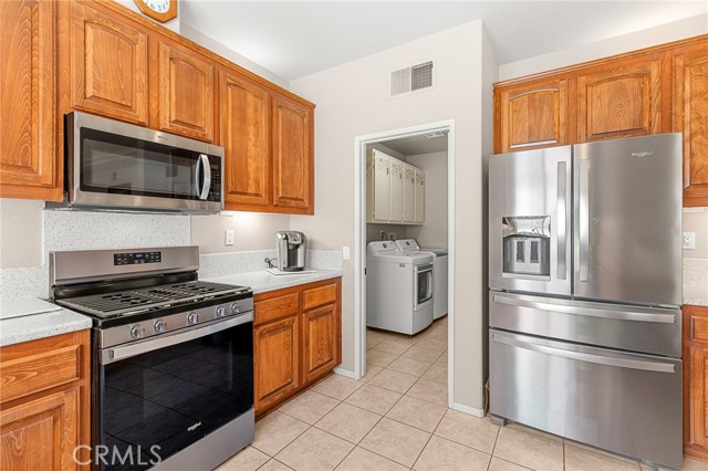 Detail Gallery Image 13 of 53 For 1318 S Bay Hill, Banning,  CA 92220 - 2 Beds | 2 Baths