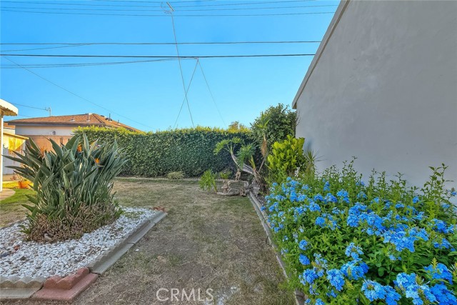 1438 West 94th Street photo 24
