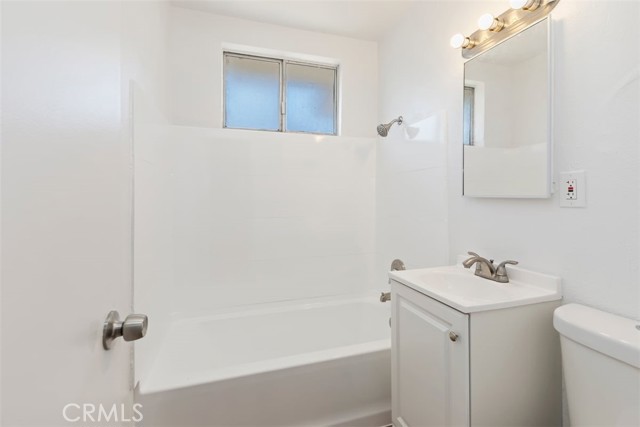12777 Perris Boulevard, Moreno Valley CA: https://media.crmls.org/medias/f10e9534-7d24-47cc-8f5d-fa285f579449.jpg