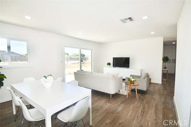 Detail Gallery Image 11 of 22 For 10382 Morningside Dr, Garden Grove,  CA 92843 - 4 Beds | 2 Baths