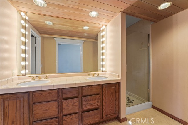 Detail Gallery Image 23 of 43 For 130 W Crystal View Ave, Orange,  CA 92865 - 4 Beds | 2 Baths