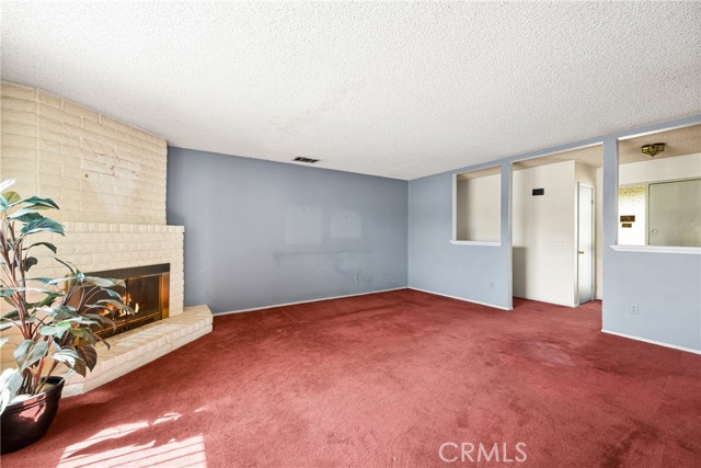 5914 Ocasa Drive, Jurupa Valley CA: https://media.crmls.org/medias/f1126ff6-001d-4297-8ada-19a27cfb0d9c.jpg