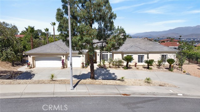 Image 59 of 70 For 6201 Omega Street