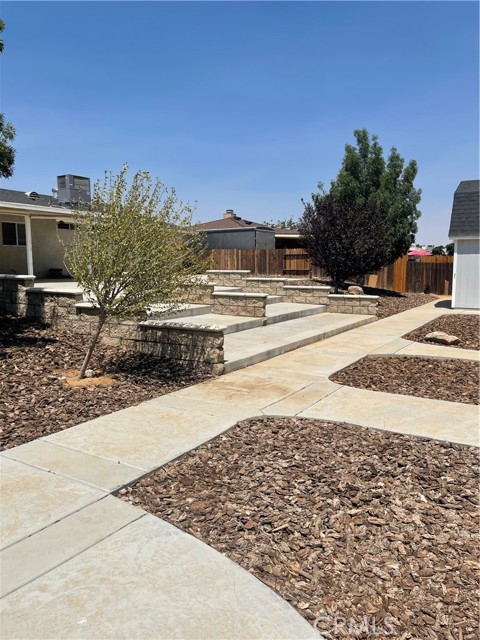 Detail Gallery Image 29 of 46 For 13405 Applewood Rd, Apple Valley,  CA 92308 - 3 Beds | 2 Baths