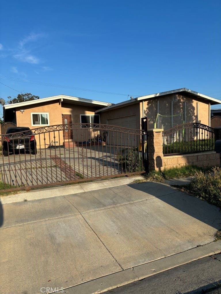 656 Radstock Avenue