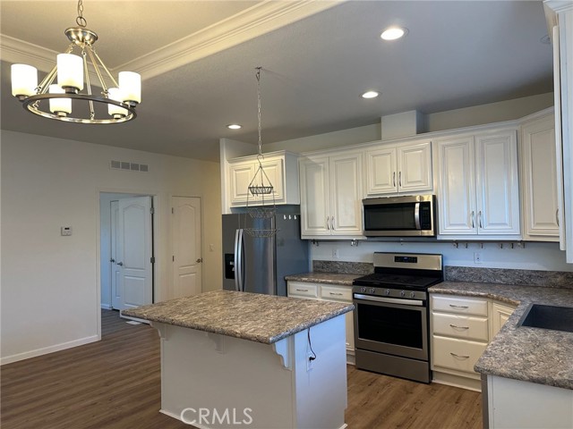 1188 Aztec, Topanga CA: https://media.crmls.org/medias/f1149c69-8cbd-4b43-b32e-c34960560a5b.jpg