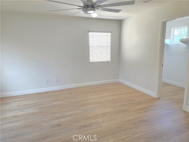31532 Royal Oaks Drive, Temecula CA: https://media.crmls.org/medias/f114e1b3-e99d-46c9-a38b-eaf0c396c98e.jpg