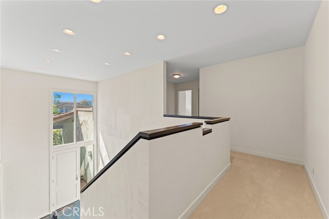 Detail Gallery Image 24 of 39 For 6 Rue Marseille, Newport Beach,  CA 92660 - 3 Beds | 2/1 Baths