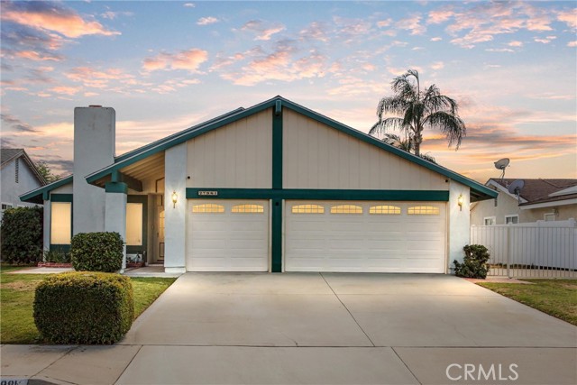 Detail Gallery Image 1 of 22 For 27981 Clifton St, Highland,  CA 92346 - 3 Beds | 2 Baths