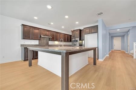 2748 Devonshire Lane, Ontario CA: https://media.crmls.org/medias/f116b418-1f39-45df-a494-efe32e979e08.jpg