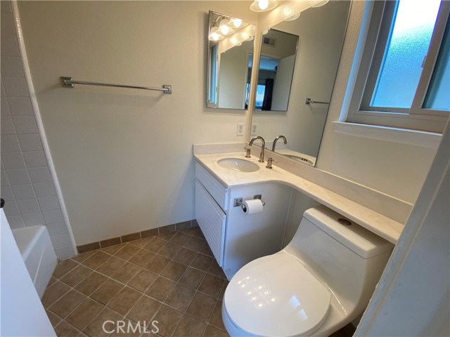 Detail Gallery Image 28 of 29 For 21296 Tupelo Ln #6,  Lake Forest,  CA 92630 - 2 Beds | 2 Baths