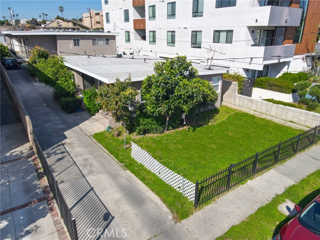 3741 S Bentley Ave #1, Los Angeles, CA 90034