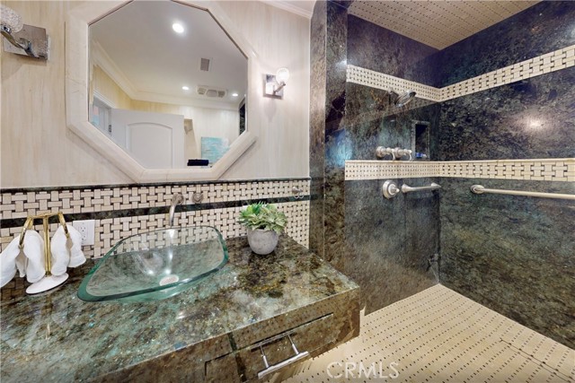 Detail Gallery Image 25 of 54 For 9631 James Cir, Villa Park,  CA 92861 - 4 Beds | 3/1 Baths