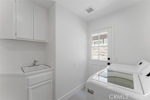 13381 Presidio Place, Tustin CA: https://media.crmls.org/medias/f1184b69-7ee3-4200-9b16-a8f63662f60c.jpg