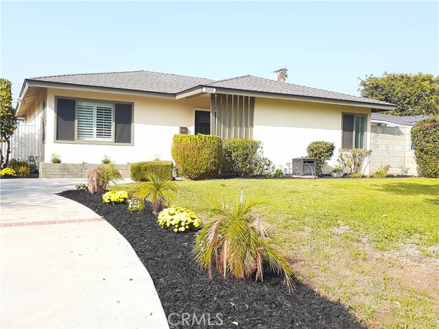 205 S Mockingbird Ln, West Covina, CA 91791