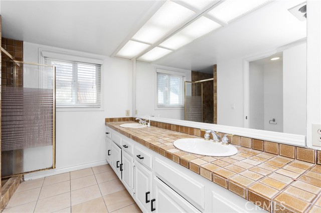 Detail Gallery Image 25 of 26 For 7 Chattanooga, Irvine,  CA 92620 - 4 Beds | 3 Baths