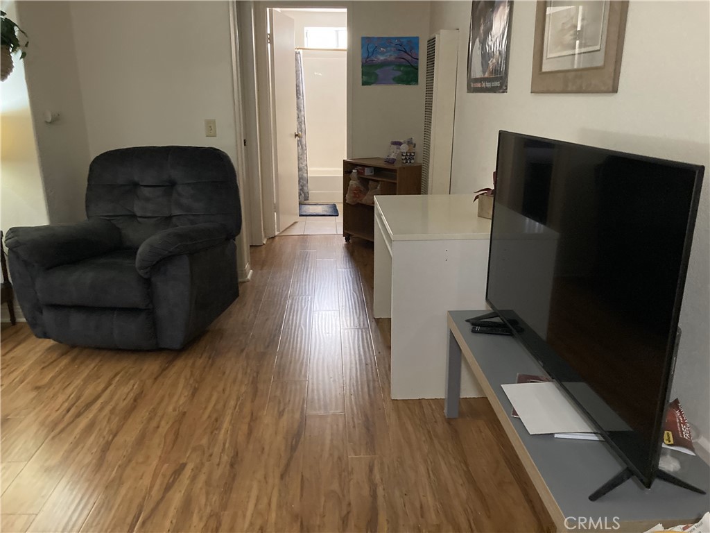 F119761a 0c06 4866 B508 057963f6b28a