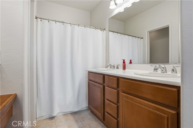 Detail Gallery Image 28 of 54 For 31082 Strawberry Tree, Temecula,  CA 92592 - 3 Beds | 2/1 Baths