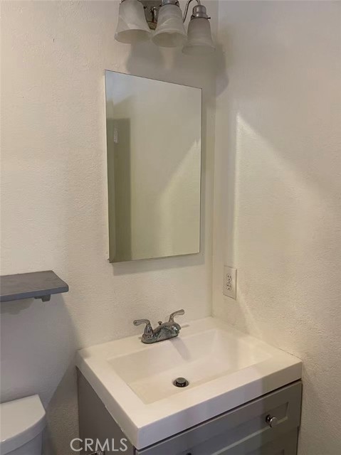 Detail Gallery Image 14 of 19 For 8664 Oak, Rancho Cucamonga,  CA 91730 - 3 Beds | 2 Baths