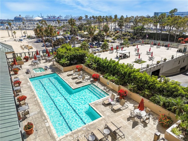 850 E Ocean Boulevard, Long Beach CA: https://media.crmls.org/medias/f11a766d-ef65-482e-9818-9ff1538fa978.jpg