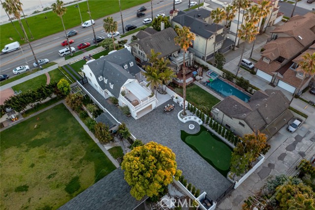 3335 Ocean Boulevard, Long Beach, California 90803, 5 Bedrooms Bedrooms, ,5 BathroomsBathrooms,Single Family Residence,For Sale,Ocean,OC24086233