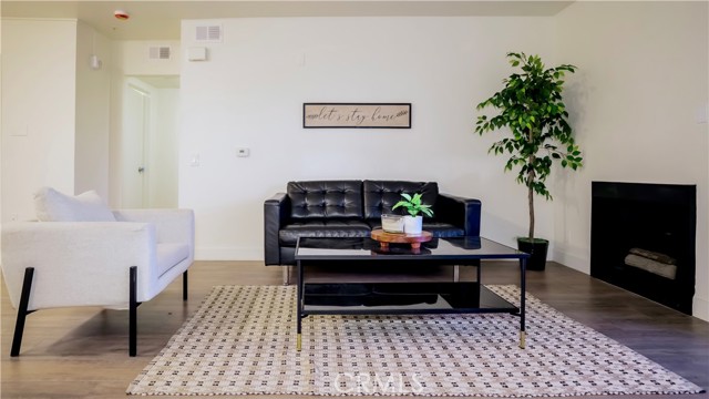 Detail Gallery Image 11 of 14 For 450 E 4th St #247,  Santa Ana,  CA 92701 - 2 Beds | 2 Baths