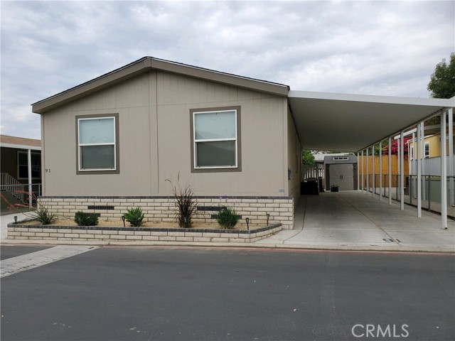 Detail Gallery Image 1 of 1 For 16860 Slover Ave #91,  Fontana,  CA 92337 - 3 Beds | 2 Baths