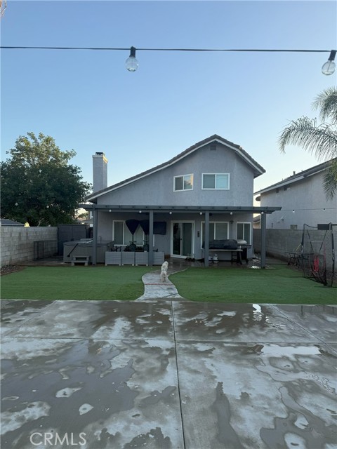 Detail Gallery Image 2 of 6 For 24164 Poppystone, Moreno Valley,  CA 92551 - 3 Beds | 2/1 Baths