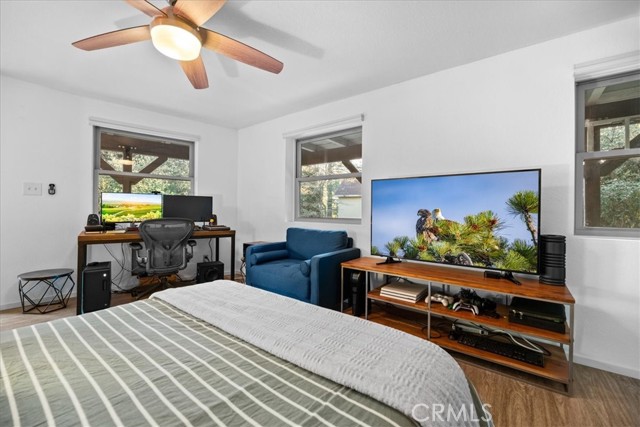 Detail Gallery Image 23 of 35 For 1021 Berne Dr, Crestline,  CA 92325 - 4 Beds | 3 Baths