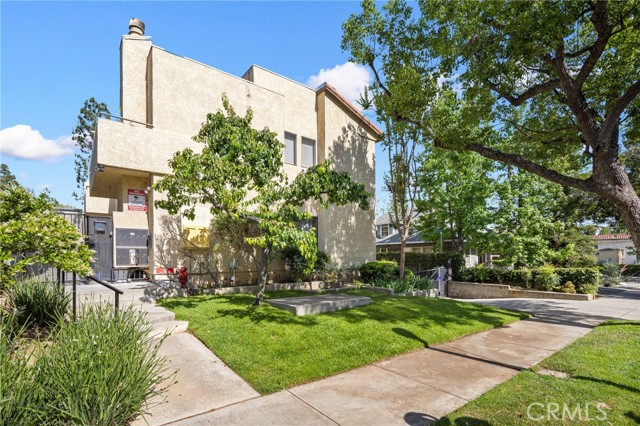 Detail Gallery Image 24 of 29 For 222 S Catalina Ave #8,  Pasadena,  CA 91106 - 3 Beds | 3/1 Baths
