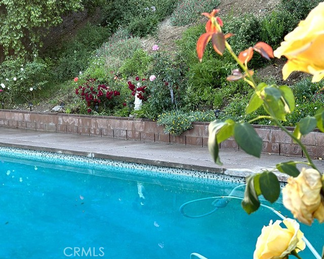 Detail Gallery Image 33 of 59 For 26261 Veva Way, Calabasas,  CA 91302 - 4 Beds | 2 Baths