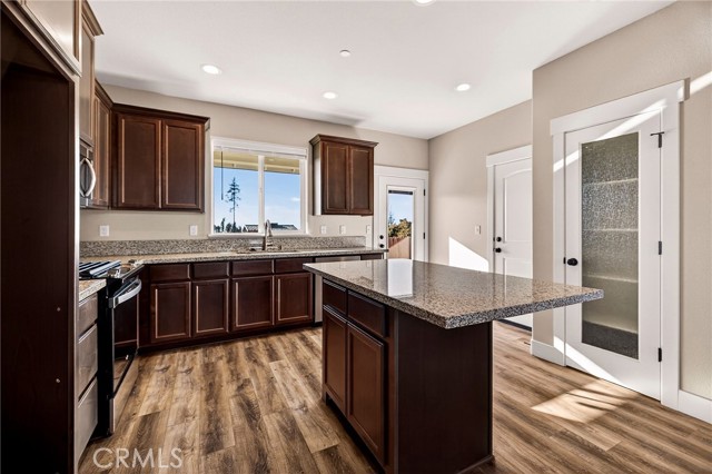 836 Regnier Lane, Paradise CA: https://media.crmls.org/medias/f11d6bc0-d757-46bc-9553-3cf6e8219c74.jpg