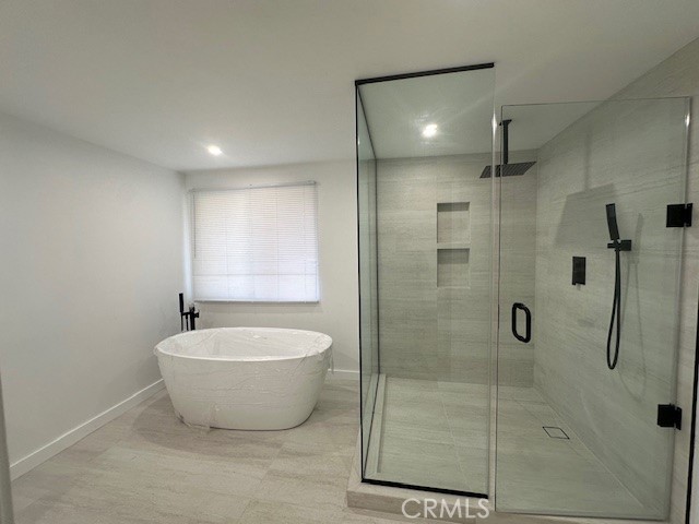 Detail Gallery Image 21 of 36 For 19951 Crystal Hills Ln, Northridge,  CA 91326 - 4 Beds | 3 Baths