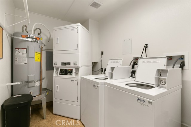 802 Camino Real, Redondo Beach, California 90277, 3 Bedrooms Bedrooms, ,2 BathroomsBathrooms,Residential,Sold,Camino Real,OC22093224