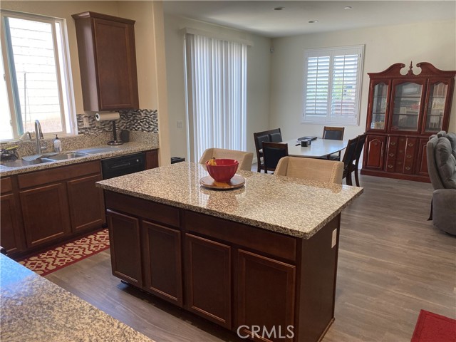 17620 Comfrey Drive, San Bernardino CA: https://media.crmls.org/medias/f11e2939-5929-4b88-b17a-a2c5c2e6c3d7.jpg