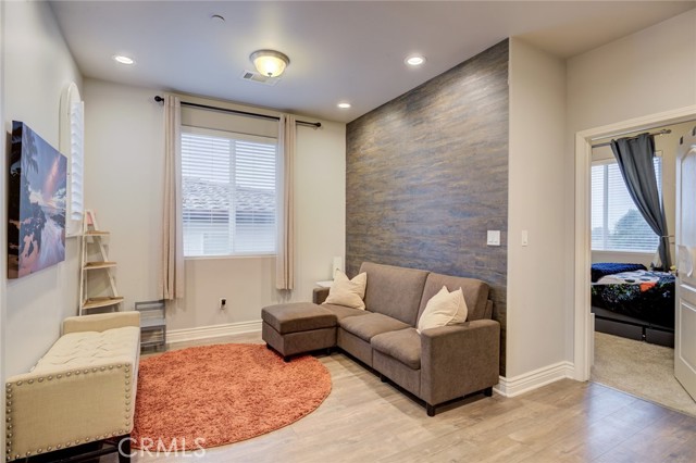 Detail Gallery Image 11 of 30 For 120 Village Cir, Pismo Beach,  CA 93449 - 3 Beds | 2/1 Baths